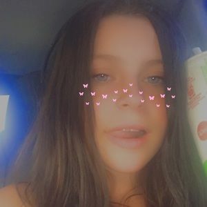 Meet your Posher, Candace